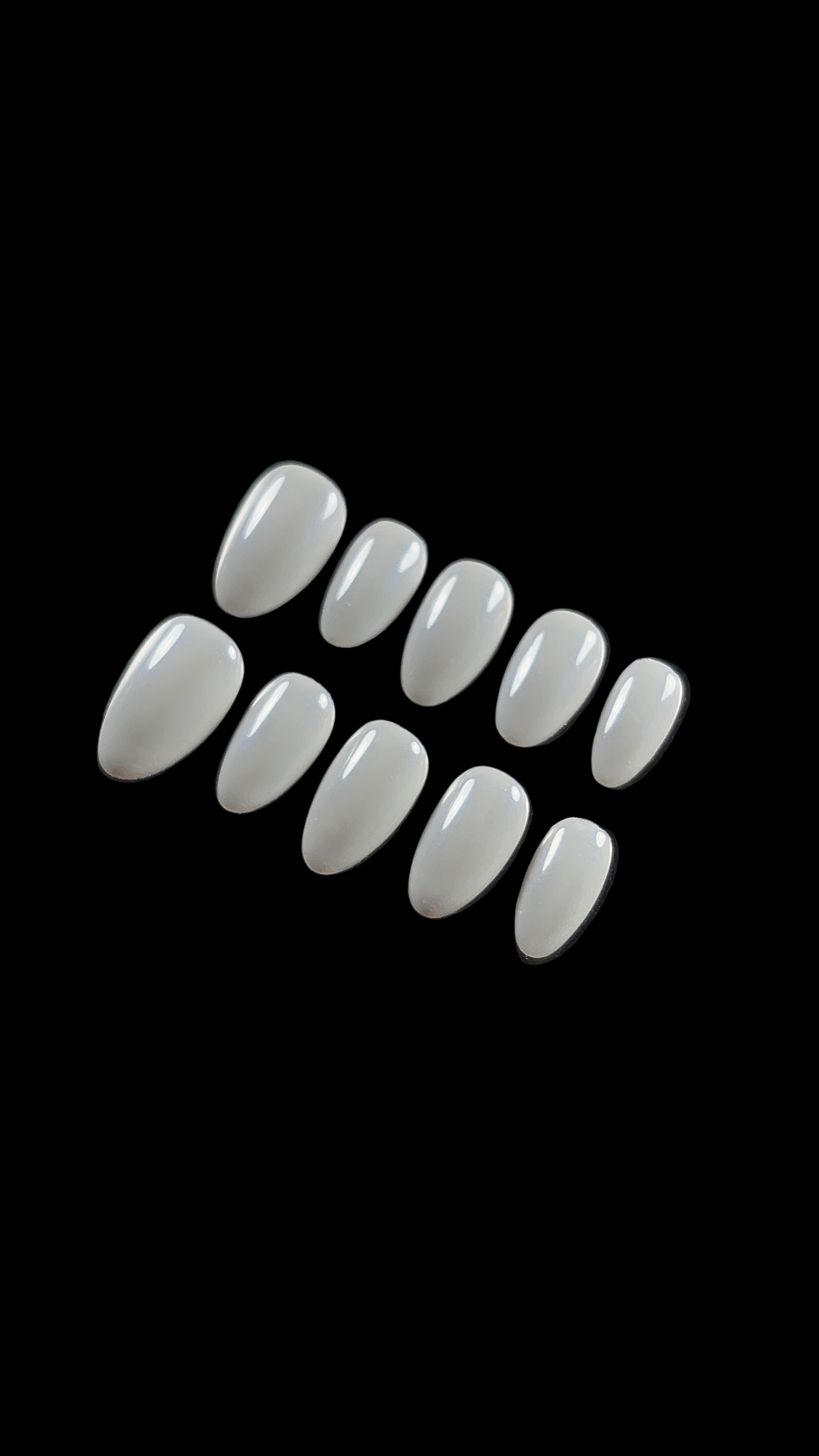 Faux ongles sur mesure personnalisable, press on nails